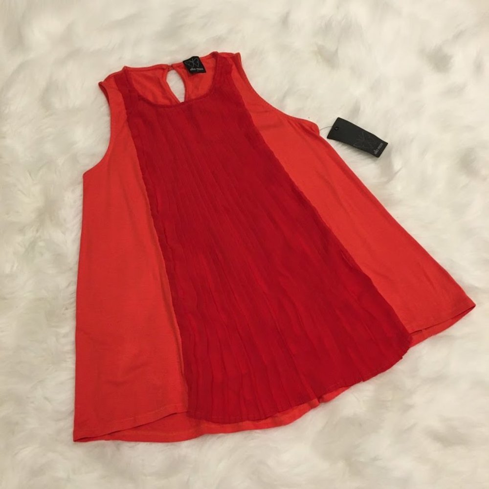 Ella Moss Sleeveless Pleat Front Top Size Small